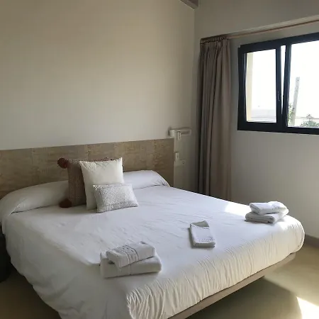 Masia El Teular Hotel Sueca