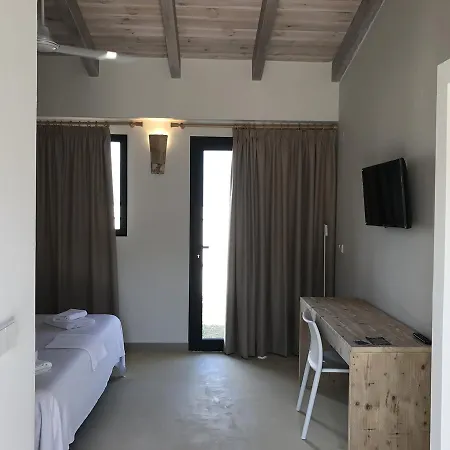 Masia El Teular מלון